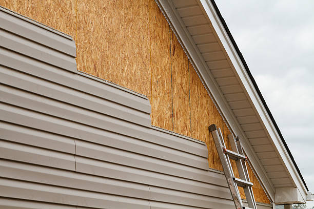24/7 Emergency Vinyl Siding experts in Hartfield, VA